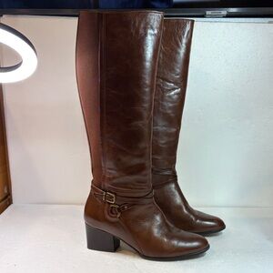 Vaneli Elegant Brown Leather Knee-High Boots 7.5 M